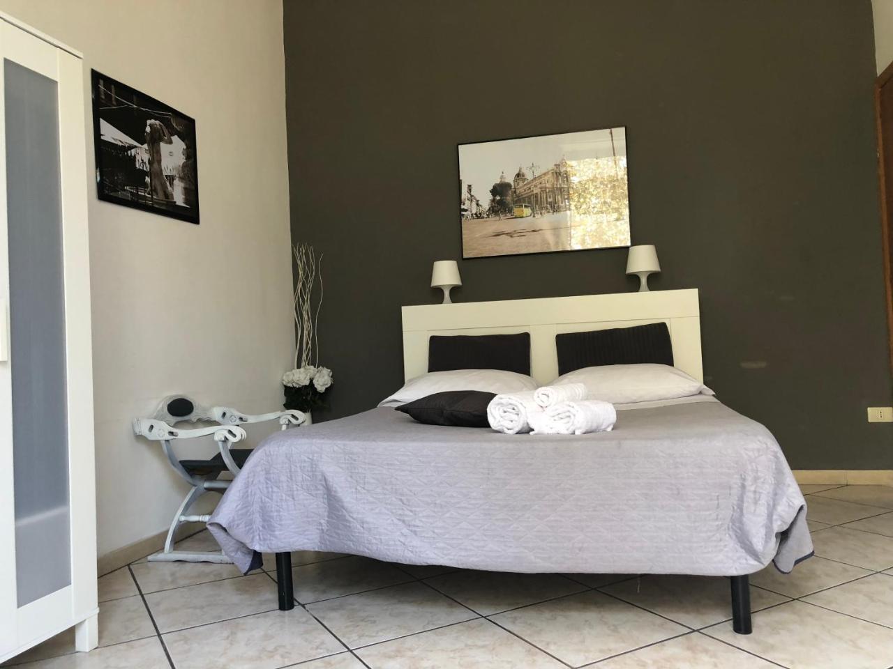 Platamone Rooms Catania Exterior photo